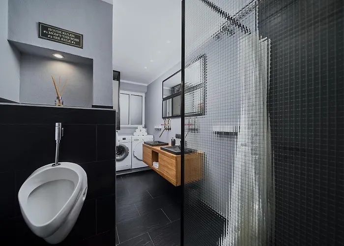 Salzburg Apartments *